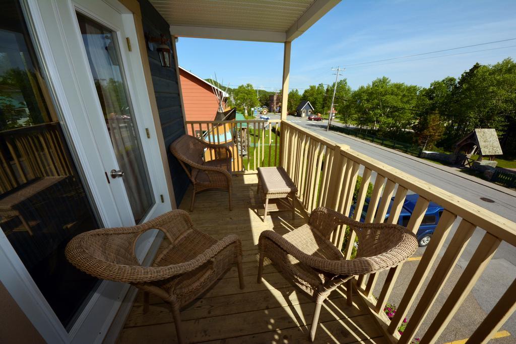 Hotel Motel Le Beluga Tadoussac Exterior photo